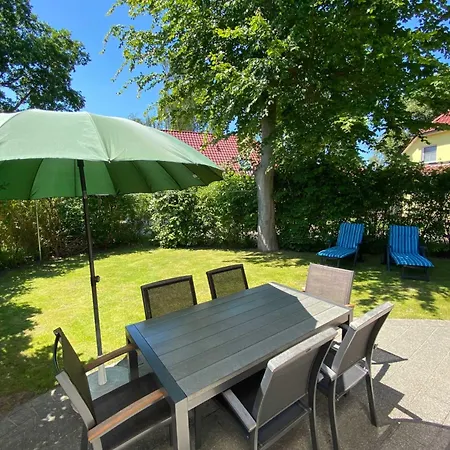 Seeschwälbchen - Ihr Am Ostseestrand Ferienhaus *